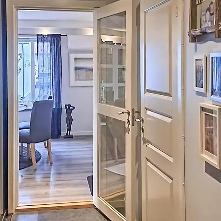 Apartment Beautiful In *